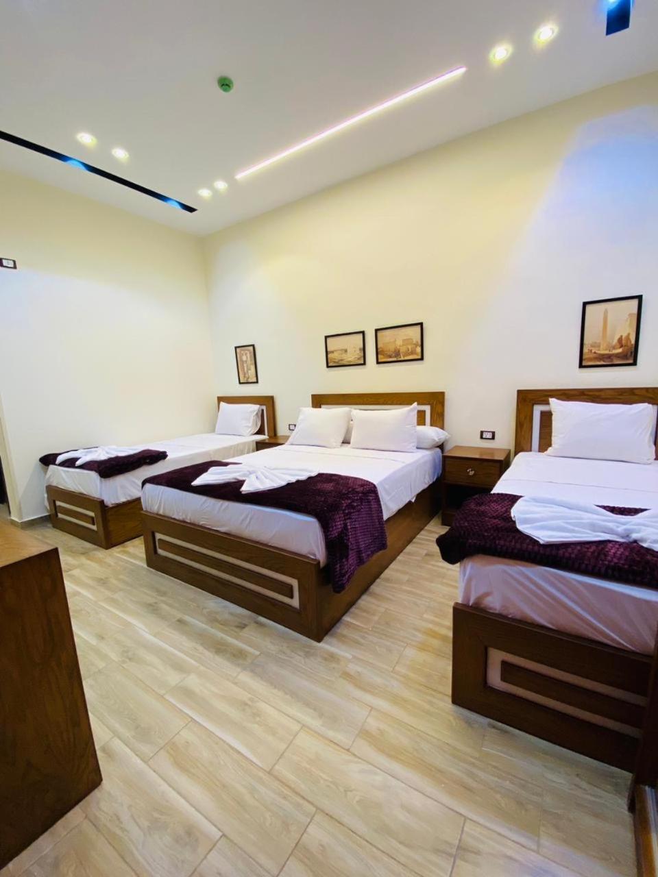 Hola Boutique Hotel
