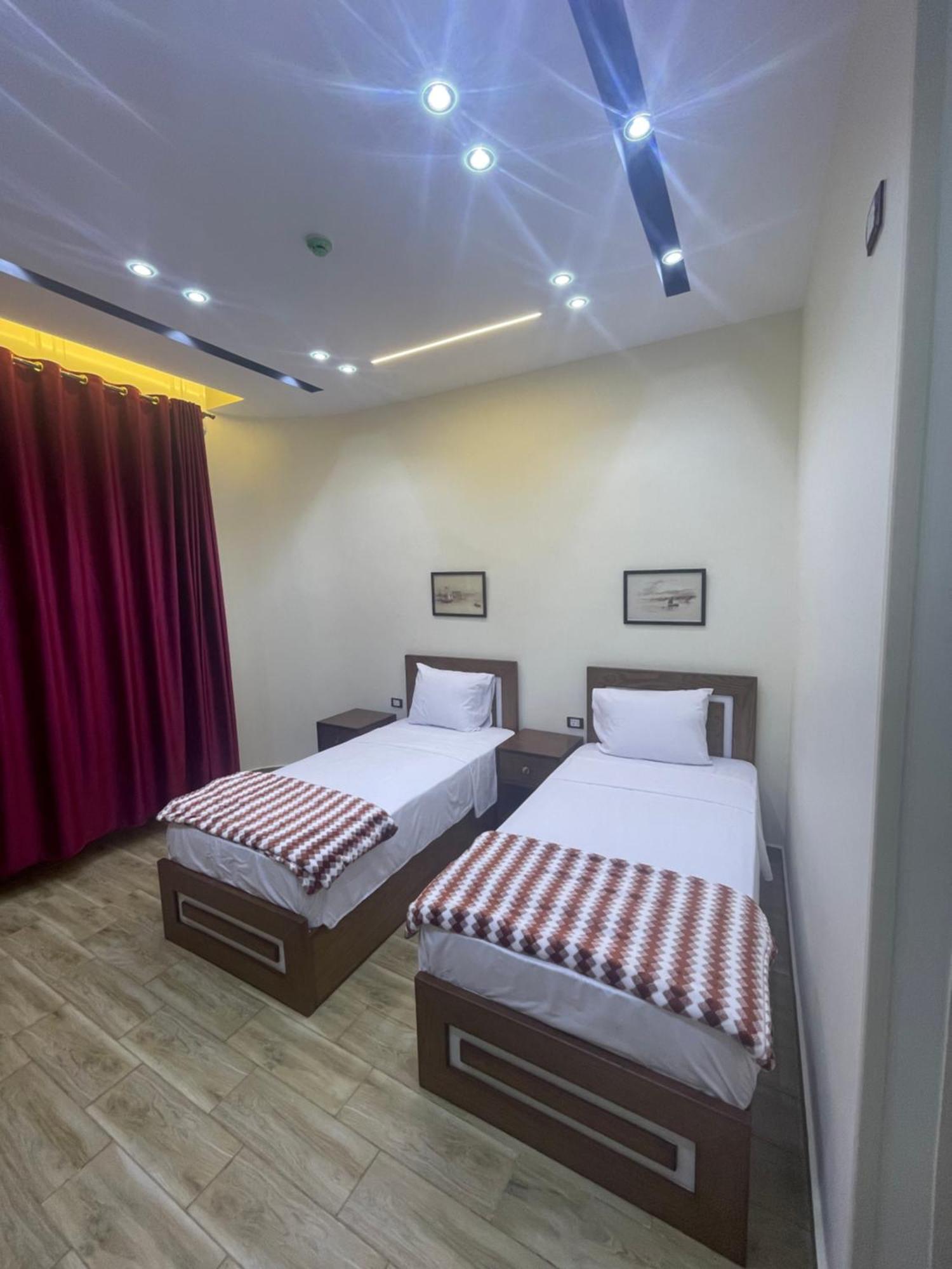 Hotel Hola Boutique *